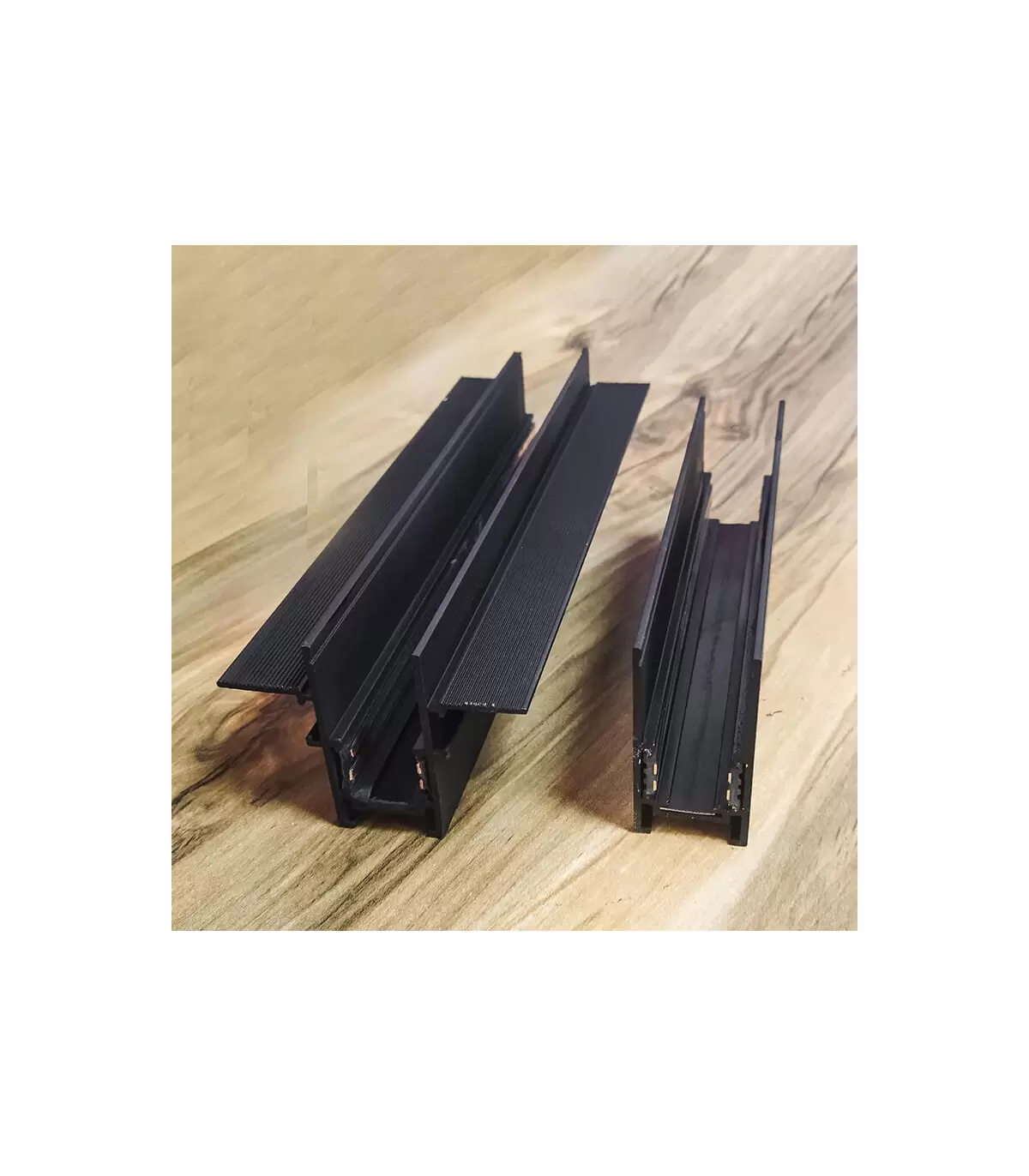 ریل مگنتی توکار