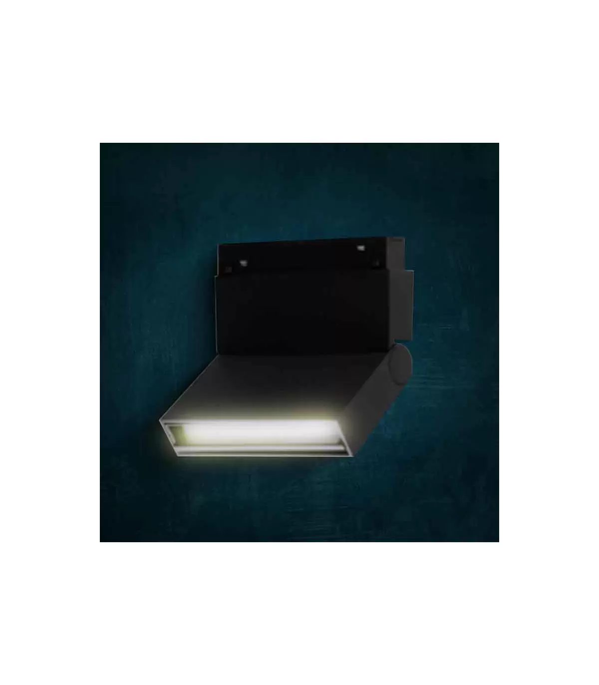 چراغ مگنتی فیلا